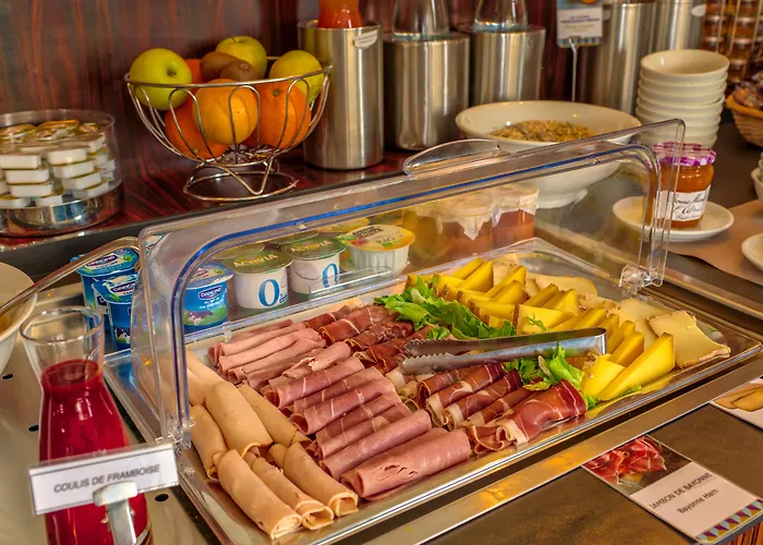 Plaza Plage - Handwritten CollectionHotel Biarritz